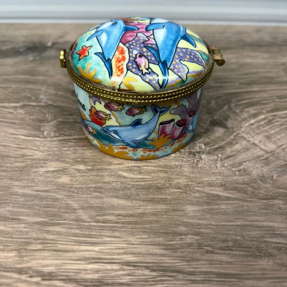 Santa Barbara Dolphin Trinket Box Small Multicolor Porcelain Coastal Souvenir 2" - Picture 4 of 8